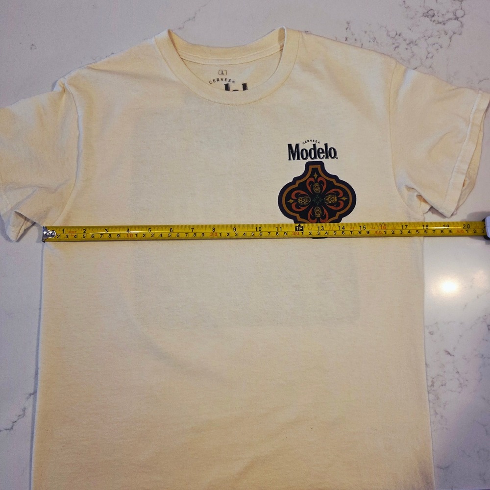 Modelo Especial Celebra Cinco De Mayo Graphic T-Shirt Mens Large Cream RN110927 - Picture 4 of 5